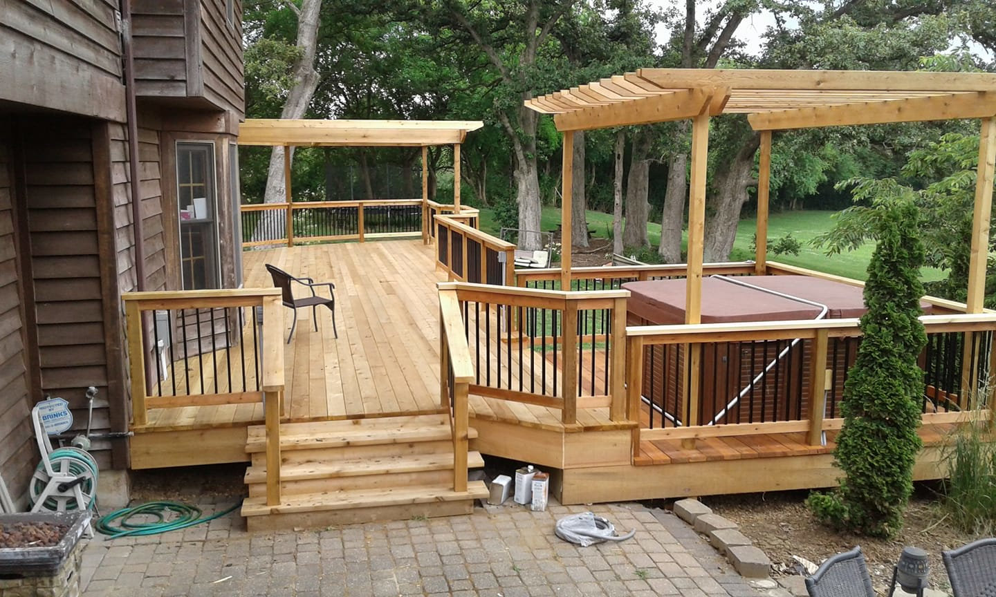 Beautifully finished outdoor wooden deck